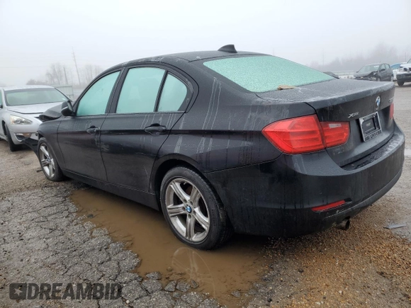 2015 BMW 3 Series 320i xDrive with VIN WBA3C3C58FP664265, listed as a Copart auction lot 40079394 with 0 mi miles and Salvage Title. Bid and sale history available at carsss.com. Image 2.