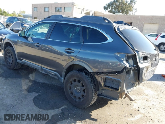 2020 Subaru Outback Premium with VIN 4S4BTACC0L3112761, listed as a IAAI auction lot 42265490 with 62,844 mi miles and . Bid and sale history available at DreamBid. Image 3.