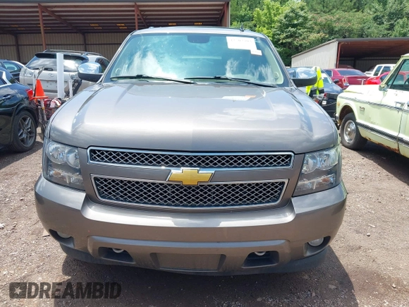 2012 Chevrolet Tahoe LT with VIN 1GNSCBE09CR229417, listed as a IAAI auction lot 42507793 with 164,877 mi miles and . Bid and sale history available at DreamBid. Image 6.