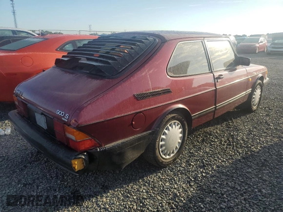 1993 Saab 900 S z VIN YS3AK35E6P2008180, wystawiony jako Copart lot #74075304 z przebiegiem 96 305 mil mil oraz Szkoda całkowita • Salvage title. Historia ofert i sprzedaży dostępna na DreamBid. Obrazek 3.