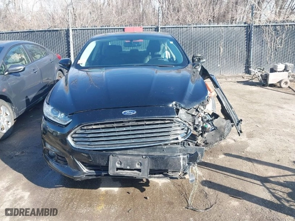 2016 Ford Fusion Energi Titanium with VIN 3FA6P0SU3GR273200, listed as a IAAI auction lot 41769899 with 152,193 mi miles. Bid and sale history available at carsss.com. Image 12.