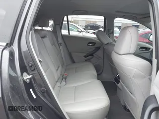 2016 Acura RDX Technology with VIN 5J8TB3H53GL005082, listed as a IAAI auction lot 42199370 with 68,228 mi miles and . Bid and sale history available at DreamBid. Image 8.