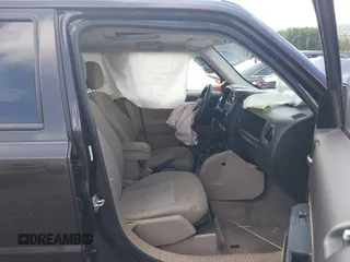 2014 Jeep Patriot Latitude с VIN 1C4NJRFB4ED602061, выставлен на аукционе IAAI как лот 42682088 с пробегом Не указан миль и . История ставок и продаж доступна на DreamBid. Изображение 5.