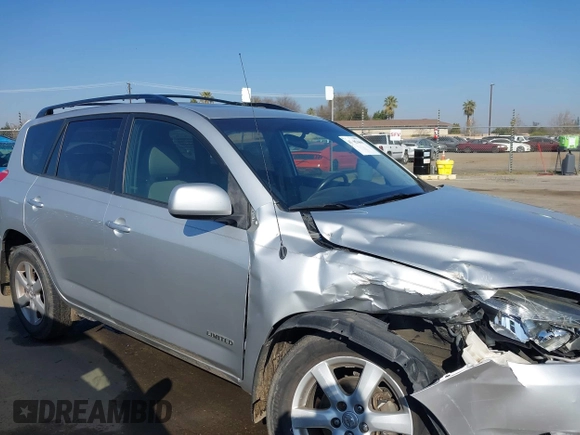 2007 Toyota RAV4 Limited with VIN JTMBK31V475020697, listed as a IAAI auction lot 41403464 with 221,299 mi miles. Bid and sale history available at carsss.com. Image 13.