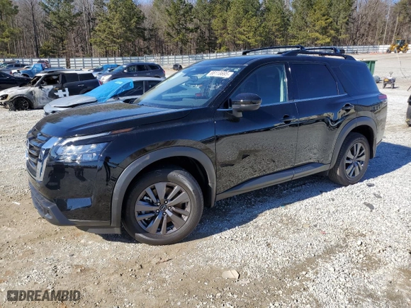 2023 Nissan Pathfinder SV with VIN 5N1DR3BC8PC213041, listed as a Copart auction lot 88118695 with 21,588 mi miles and Salvage Title. Bid and sale history available at carsss.com. Image 1.