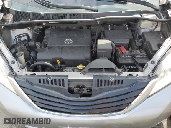 2011 Toyota Sienna LE AAS z VIN 5TDKK3DC4BS041885, wystawiony jako Copart lot #54929275 z przebiegiem 214 342 mil mil oraz Szkoda całkowita • Salvage title. Historia ofert i sprzedaży dostępna na DreamBid. Obrazek 12.