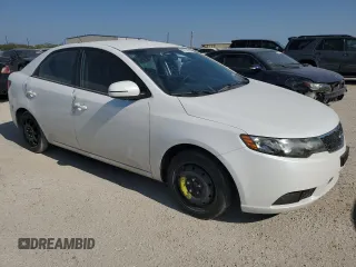 2013 Kia Forte EX with VIN KNAFU4A2XD5727870, listed as a Copart auction lot 68714814 with 119,984 mi miles and Salvage Title. Bid and sale history available at carsss.com. Image 4.