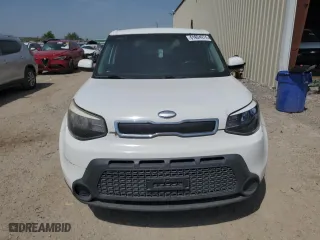 2014 Kia Soul with VIN KNDJN2A29E7075442, listed as a Copart auction lot 61624974 with 150,034 mi miles and Non Repairable. Bid and sale history available at carsss.com. Image 5.