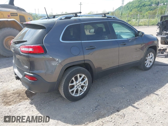 2018 Jeep Cherokee Latitude Plus z VIN 1C4PJMLX5JD603290, wystawiony jako IAAI lot #42237865 z przebiegiem 89 516 mil mil oraz . Historia ofert i sprzedaży dostępna na DreamBid. Obrazek 4.