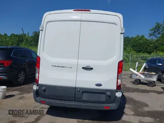 2017 Ford Transit with VIN 1FTYE2CM6HKB32372, listed as a IAAI auction lot 42247909 with 197,640 mi miles and . Bid and sale history available at DreamBid. Image 16.