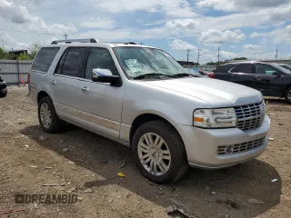 2012 Lincoln Navigator with VIN 5LMJJ2H52CEL04542, listed as a Copart auction lot 62708385 with 84,192 mi miles and Salvage title. Bid and sale history available at DreamBid. Image 4.
