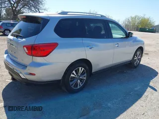 2017 Nissan Pathfinder S with VIN 5N1DR2MN5HC683800, listed as a IAAI auction lot 42228769 with 44,029 mi miles and . Bid and sale history available at DreamBid. Image 4.