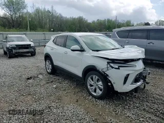 2024 Buick Encore GX Preferred z VIN KL4AMBSLXRB086957, wystawiony jako Copart lot #51653835 z przebiegiem 36 337 mil mil oraz Szkoda całkowita • Salvage title. Historia ofert i sprzedaży dostępna na DreamBid. Obrazek 12.