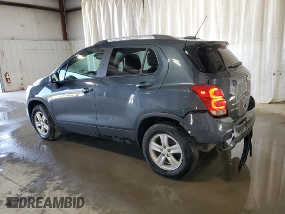 2022 Chevrolet Trax LT with VIN KL7CJPSM5NB524627, listed as a Copart auction lot 53074045 with 28,381 mi miles and Salvage Title. Bid and sale history available at carsss.com. Image 2.
