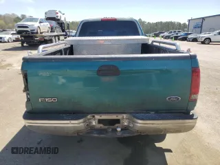 1998 Ford F-150 z VIN 1FTZF176XWNB03959, wystawiony jako Copart lot #49043105 z przebiegiem 300 884 mil mil oraz Szkoda całkowita • Salvage title. Historia ofert i sprzedaży dostępna na DreamBid. Obrazek 6.