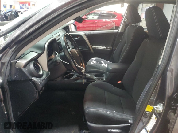 2016 Toyota RAV4 XLE с VIN JTMRFREV4GJ099991, выставлен на аукционе Copart как лот 44776735 с пробегом 126 530 миль миль и Списание • Salvage title. История ставок и продаж доступна на DreamBid. Изображение 7.