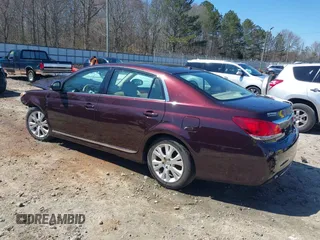 2012 Toyota Avalon z VIN 4T1BK3DB2CU458020, wystawiony jako IAAI lot #41707811 z przebiegiem 91 999 mil mil oraz . Historia ofert i sprzedaży dostępna na DreamBid. Obrazek 3.