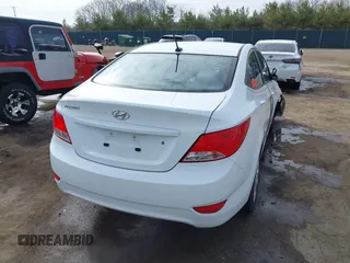 2015 Hyundai Accent GLS with VIN KMHCT4AE5FU805219, listed as a IAAI auction lot 41887922 with 86,909 mi miles. Bid and sale history available at carsss.com. Image 4.