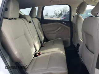 2019 Ford Escape SE z VIN 1FMCU9GD9KUA02481, wystawiony jako Copart lot #57919925 z przebiegiem 63 874 mil mil oraz Czysty tytuł • Clean title. Historia ofert i sprzedaży dostępna na DreamBid. Obrazek 11.