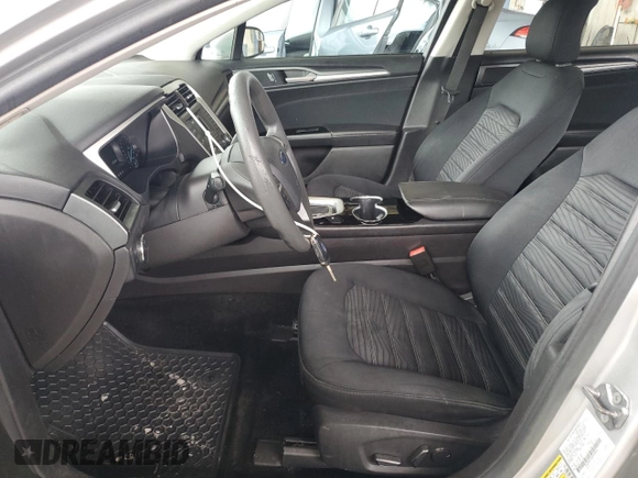 2016 Ford Fusion SE z VIN 3FA6P0H7XGR184094, wystawiony jako Copart lot #59615465 z przebiegiem 127 370 mil mil oraz Nie do naprawy • Non repairable. Historia ofert i sprzedaży dostępna na DreamBid. Obrazek 7.