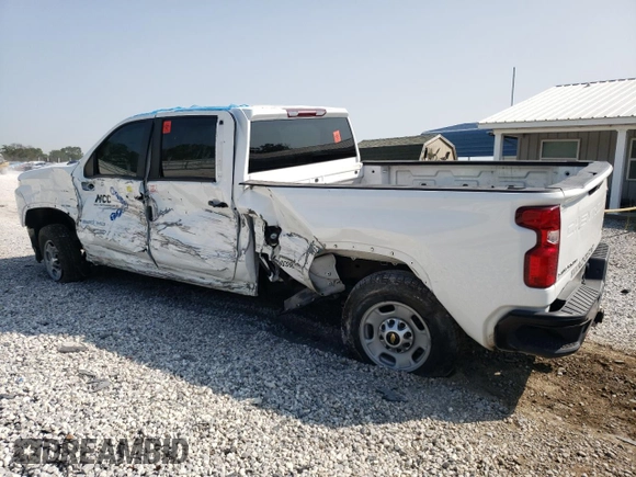 2022 Chevrolet Silverado 1500 with VIN 2GC4WLEY8N1200510, listed as a Copart auction lot 67848814 with 62,899 mi miles and Salvage Title. Bid and sale history available at DreamBid. Image 2.