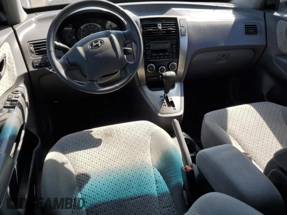 2005 Hyundai Tucson GLS with VIN KM8JN72D75U169698, listed as a Copart auction lot 71572094 with 149,706 mi miles and Salvage Title. Bid and sale history available at carsss.com. Image 8.