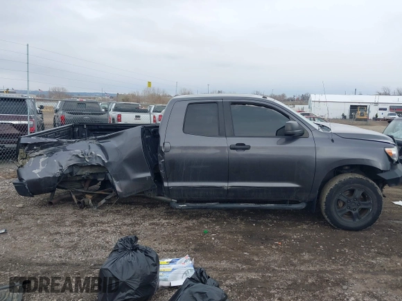 2013 Toyota Tundra 4WD Truck with VIN 5TFUM5F19DX044028, listed as a IAAI auction lot 41699167 with 1 mi miles. Bid and sale history available at carsss.com. Image 12.
