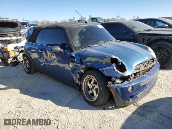 2008 MINI Convertible z VIN WMWRF33508TG17858, wystawiony jako Copart lot #83746134 z przebiegiem 96 440 mil mil oraz Szkoda całkowita • Salvage title. Historia ofert i sprzedaży dostępna na DreamBid. Obrazek 4.