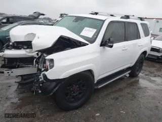2020 Toyota 4Runner SR5 with VIN JTEBU5JR7L5804063, listed as a IAAI auction lot 41553537 with 63,769 mi miles. Bid and sale history available at carsss.com. Image 2.