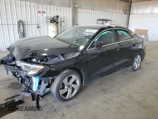 2024 Audi A3 Premium z VIN WAUAUDGY8RA080339, wystawiony jako Copart lot #56748905 z przebiegiem 30 467 mil mil oraz Tytuł czysty. Historia ofert i sprzedaży dostępna na DreamBid. Obrazek 1.