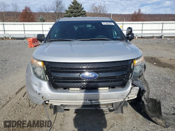 2014 Ford Utility Police Interceptor with VIN 1FM5K8AR1EGC01993, listed as a Copart auction lot 81580494 with 131,243 mi miles and Salvage Title. Bid and sale history available at carsss.com. Image 5.