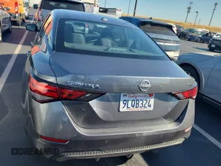 2024 Nissan Sentra SV z VIN 3N1AB8CV2RY295564, wystawiony jako IAAI lot #42796380 z przebiegiem 30 664 mil mil oraz . Historia ofert i sprzedaży dostępna na DreamBid. Obrazek 39.