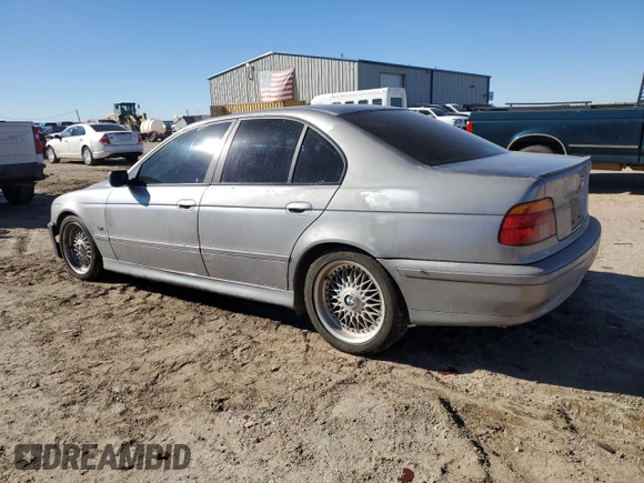 1998 BMW 5 Series 528iA with VIN WBADD6322WGT96421, listed as a Copart auction lot 42254515 with 198,702 mi miles and Salvage Title. Bid and sale history available at carsss.com. Image 2.