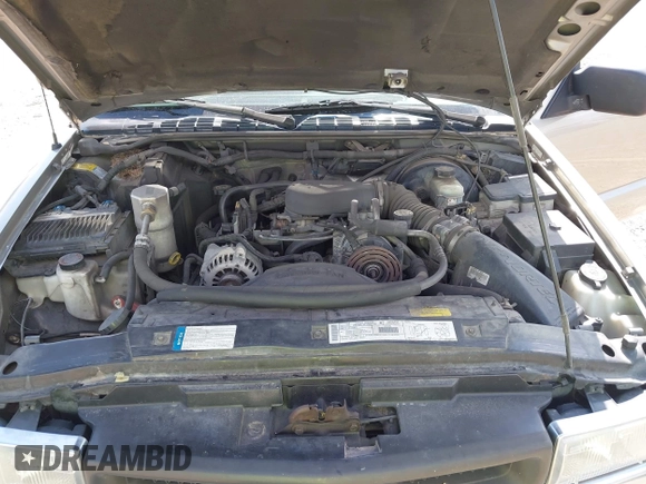 2000 Chevrolet Blazer LT with VIN 1GNDT13W2Y2196092, listed as a IAAI auction lot 42422295 with 153,780 mi miles and . Bid and sale history available at DreamBid. Image 10.