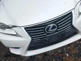 2014 Lexus IS 250 with VIN JTHCF1D24E5005384, listed as a IAAI auction lot 42280119 with 210,221 mi miles and . Bid and sale history available at DreamBid. Image 18.
