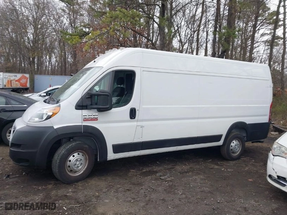 2021 Ram ProMaster Cargo Van with VIN 3C6MRVJG0ME510482, listed as a IAAI auction lot 42048205 with 10,010 mi miles. Bid and sale history available at carsss.com. Image 14.