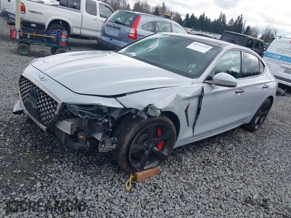 2019 Genesis G70 3.3T Advanced with VIN KMTG74LE6KU014118, listed as a IAAI auction lot 41752512 with 51,817 mi miles. Bid and sale history available at carsss.com. Image 18.