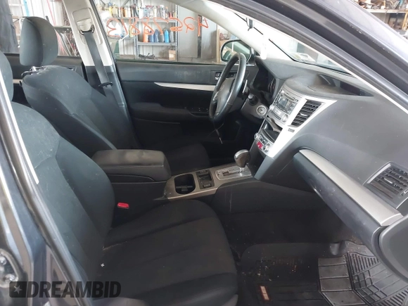 2013 Subaru Legacy Premium z VIN 4S3BMBC6XD3044603, wystawiony jako IAAI lot #42578813 z przebiegiem 172 967 mil mil oraz . Historia ofert i sprzedaży dostępna na DreamBid. Obrazek 5.