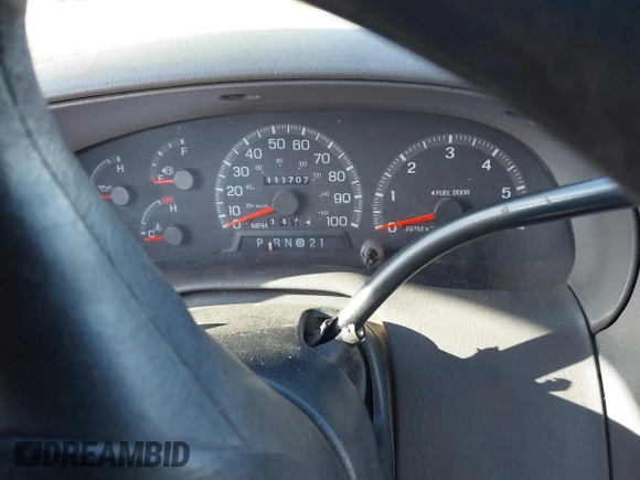 1998 Ford F-250 with VIN 1FTPF28L8WNA78805, listed as a IAAI auction lot 41824199 with 111,707 mi miles and . Bid and sale history available at DreamBid. Image 7.