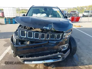 2019 Jeep Compass Limited with VIN 3C4NJDCB7KT622852, listed as a IAAI auction lot 42200945 with 53,746 mi miles and . Bid and sale history available at DreamBid. Image 6.