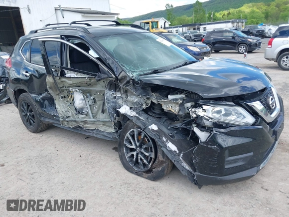 2017 Nissan Rogue SV z VIN 5N1AT2MV8HC814058, wystawiony jako IAAI lot #42200550 z przebiegiem 118 175 mil mil oraz . Historia ofert i sprzedaży dostępna na DreamBid. Obrazek 6.
