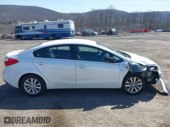 2015 Kia Forte LX with VIN KNAFX4A65F5298540, listed as a IAAI auction lot 41828286 with 163,501 mi miles. Bid and sale history available at carsss.com. Image 13.