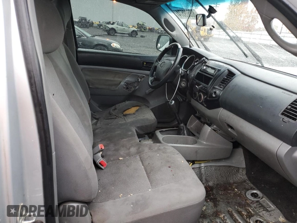 2006 Toyota Tacoma with VIN 5TEPX42N26Z175076, listed as a Copart auction lot 80509574 with 296,010 mi miles and Clean Title. Bid and sale history available at carsss.com. Image 10.