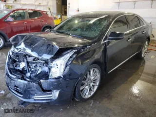 2015 Cadillac XTS Platinum with VIN 2G61W5S8XF9193035, listed as a Copart auction lot 44903445 with 91,482 mi miles and Salvage Title. Bid and sale history available at carsss.com. Image 1.
