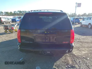 2012 GMC Yukon XL SLT with VIN 1GKS2KE71CR161613, listed as a IAAI auction lot 41021605 with 236,272 mi miles. Bid and sale history available at carsss.com. Image 16.