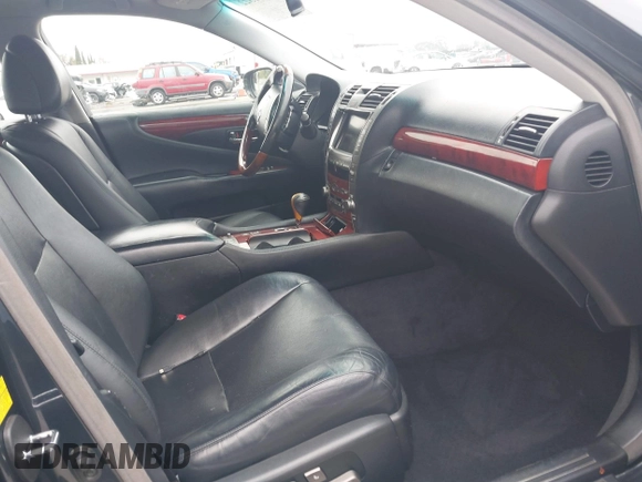 2007 Lexus LS 460 with VIN JTHBL46FX75019041, listed as a IAAI auction lot 42471322 with Not provided miles and . Bid and sale history available at DreamBid. Image 5.