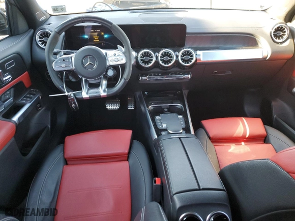 2023 Mercedes-Benz GLB with VIN W1N4M5BB9PW300587, listed as a Copart auction lot 84200924 with 31,071 mi miles and Salvage Title. Bid and sale history available at carsss.com. Image 8.
