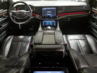2023 Jeep Grand Wagoneer Series II с VIN 1C4SJSFP2PS556878, выставлен на аукционе Copart как лот 83029574 с пробегом 34 592 миль миль и Списание • Salvage title. История ставок и продаж доступна на DreamBid. Изображение 8.
