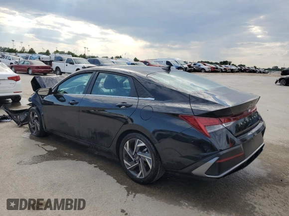 2024 Hyundai Elantra SEL z VIN KMHLS4DG7RU716028, wystawiony jako Copart lot #59912774 z przebiegiem 2 971 mil mil oraz Szkoda całkowita • Salvage title. Historia ofert i sprzedaży dostępna na DreamBid. Obrazek 2.