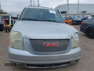 2011 GMC Yukon SLT with VIN 1GKS1CE01BR150895, listed as a IAAI auction lot 41183340 with 1 mi miles. Bid and sale history available at carsss.com. Image 12.